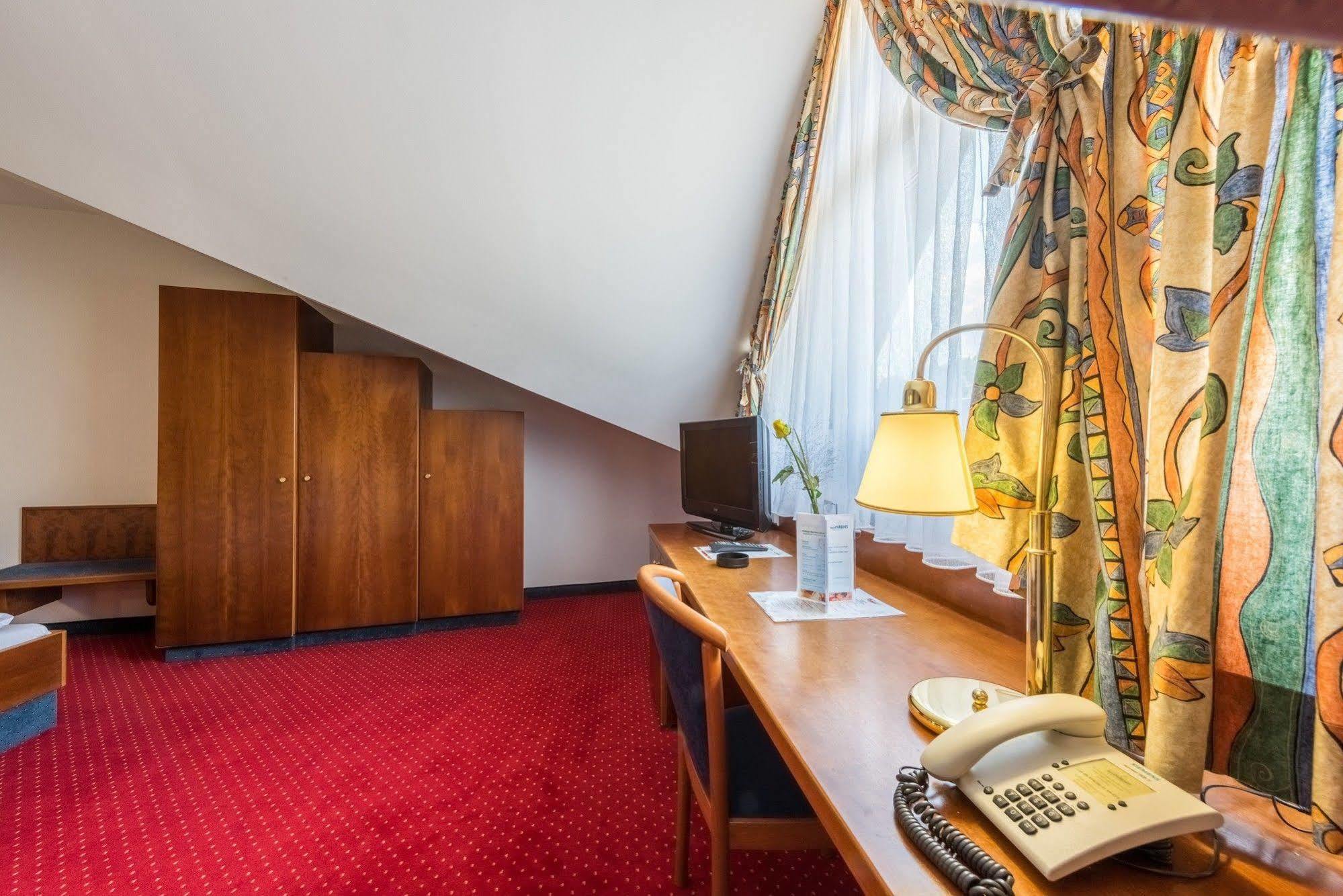 Hotel Paradies Graz Extérieur photo